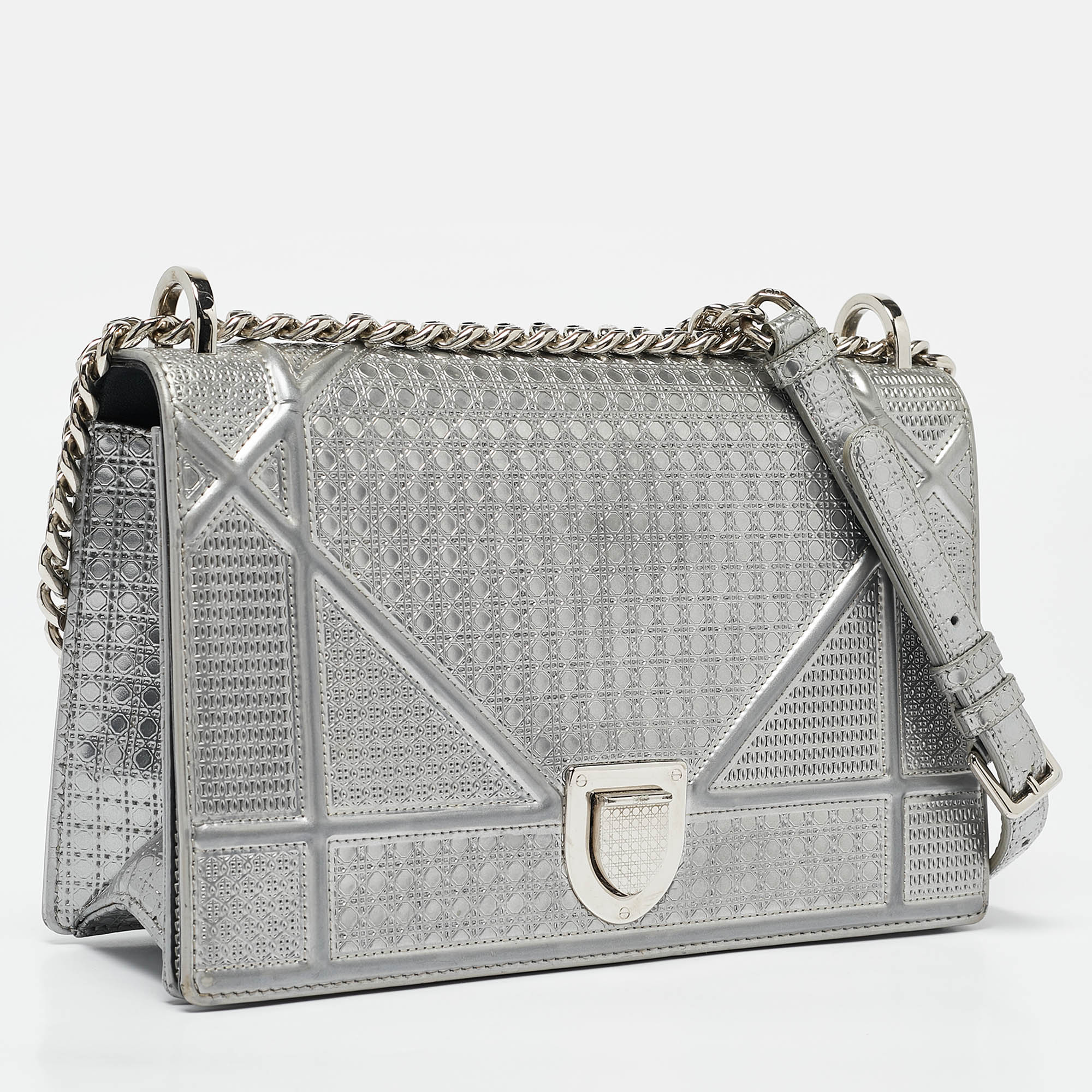 Dior Silver Leather Medium Diorama Flap Shoulder Bag