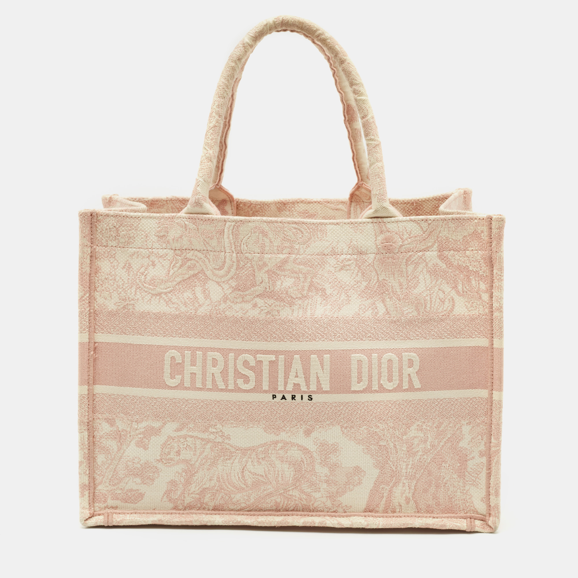 Dior Pink/White Embroidered Canvas Medium Dioriviera Toile De Jouy Book Tote
Dior Pink/White Embroidered Canvas Medium Dioriviera Toile De Jouy Book Tote