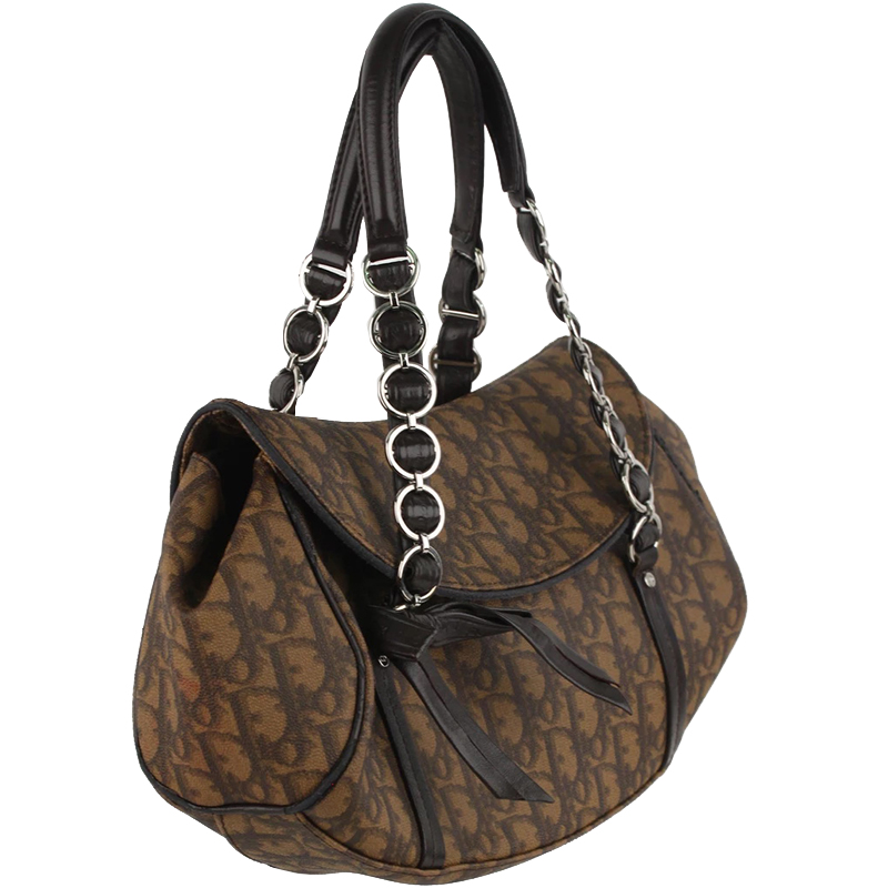 Dior Brown Monogram Canvas Trotter Romantique Satchel
Dior Brown Monogram Canvas Trotter Romantique Satchel