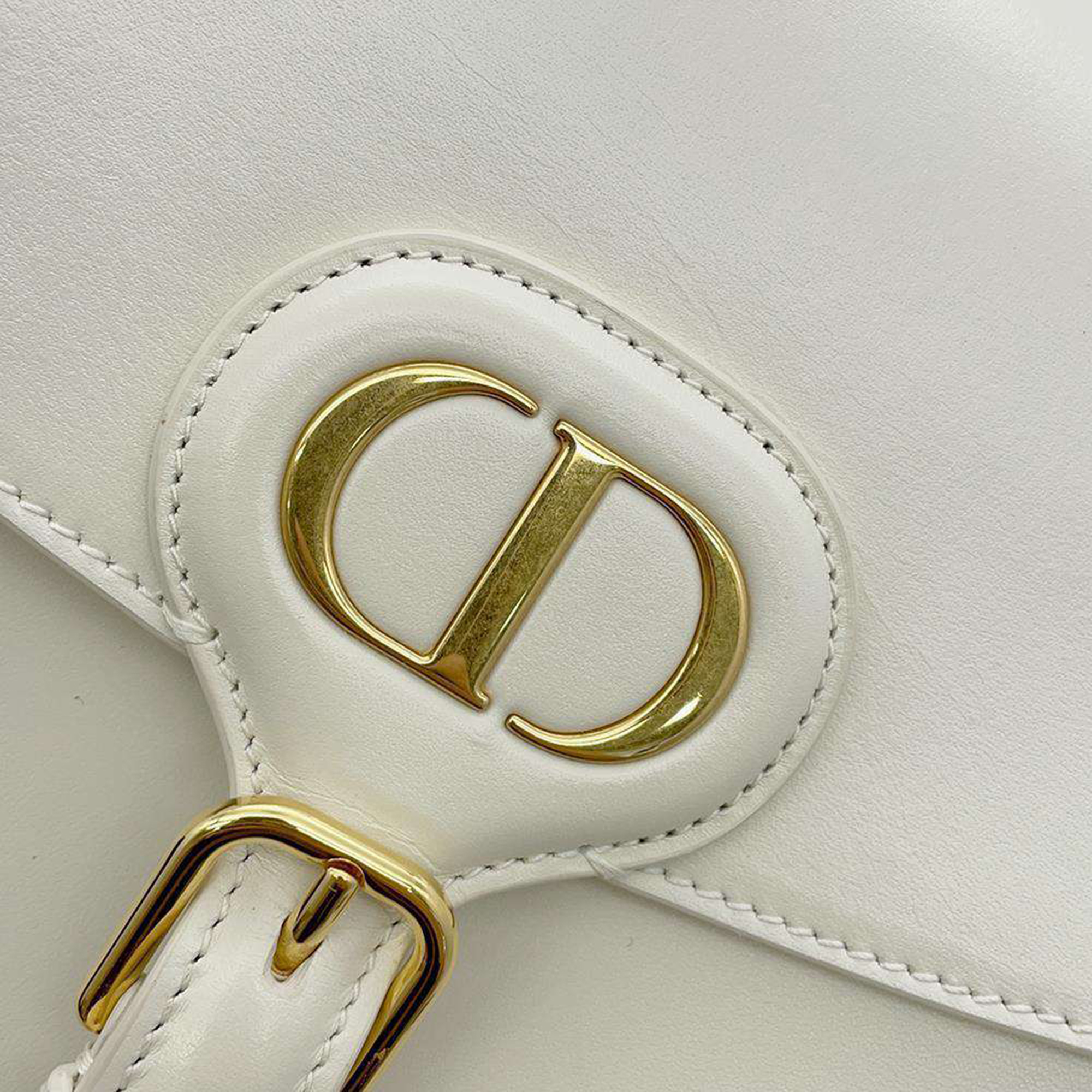Dior White Leather Medium Bobby Shoulder Bag