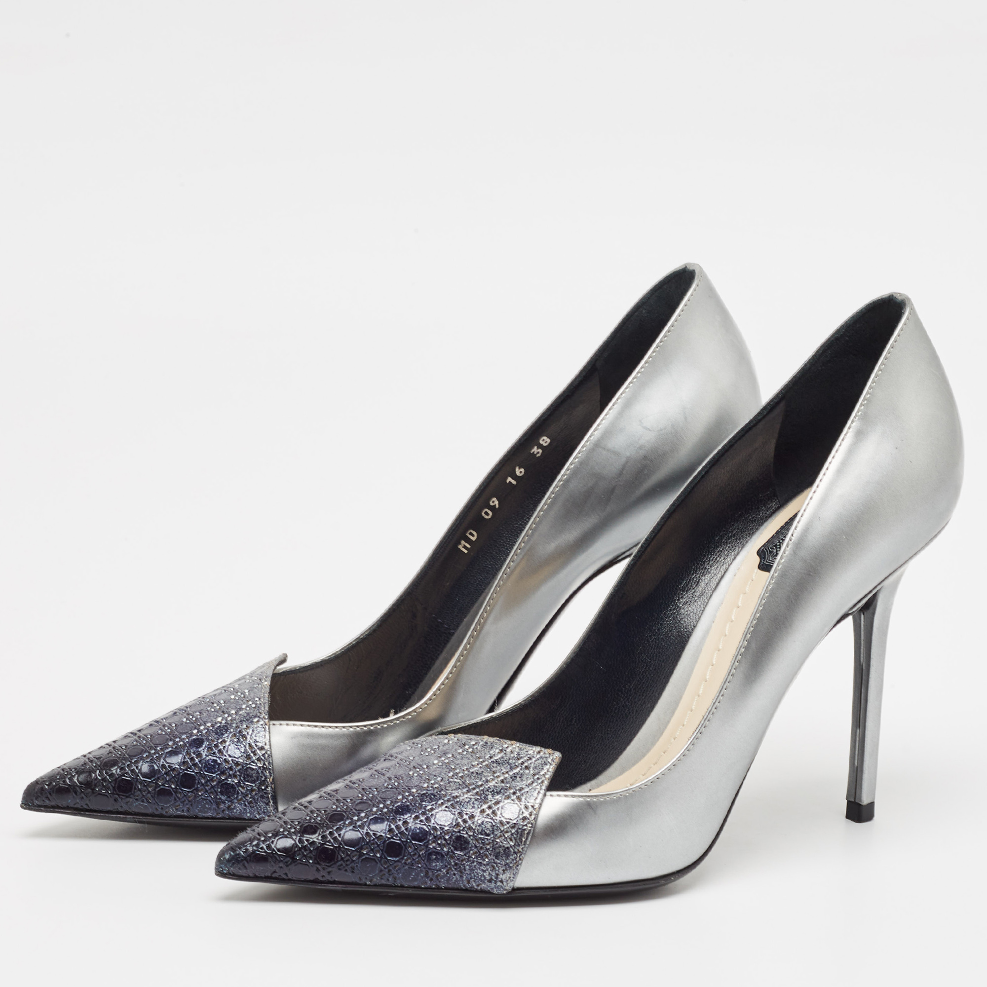 Dior Grey Patent Leather Cannage Pointed Toe Pumps Size 38