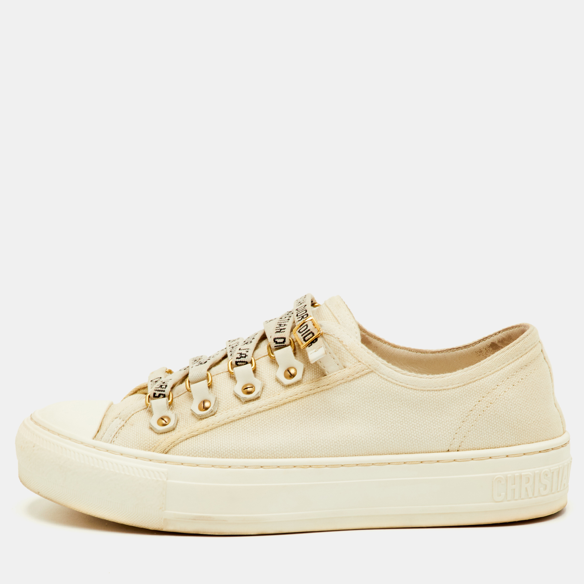 Dior Walk'n'Dior Size Cream Canvas Low Top Sneakers
Dior Walk'n'Dior Size Cream Canvas Low Top Sneakers