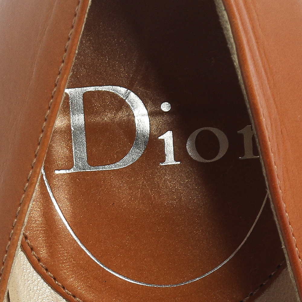 Dior Brown Leather Grommet Buckle Toe Pumps Size 38.5