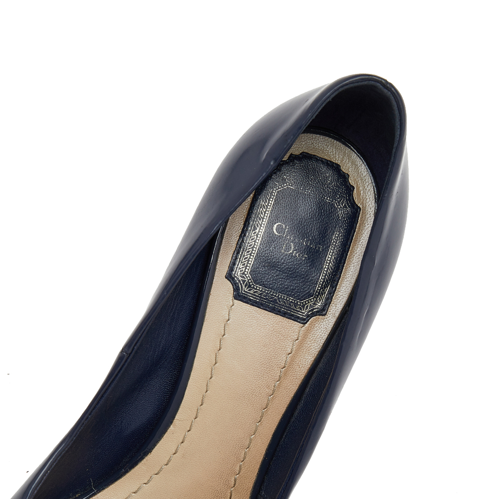 Dior Navy Blue Leather Bow Chain Detail Peep Toe Pumps Size 38.5
