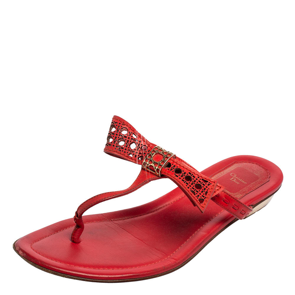 Dior coral red leather cannage bow thong flats size 37