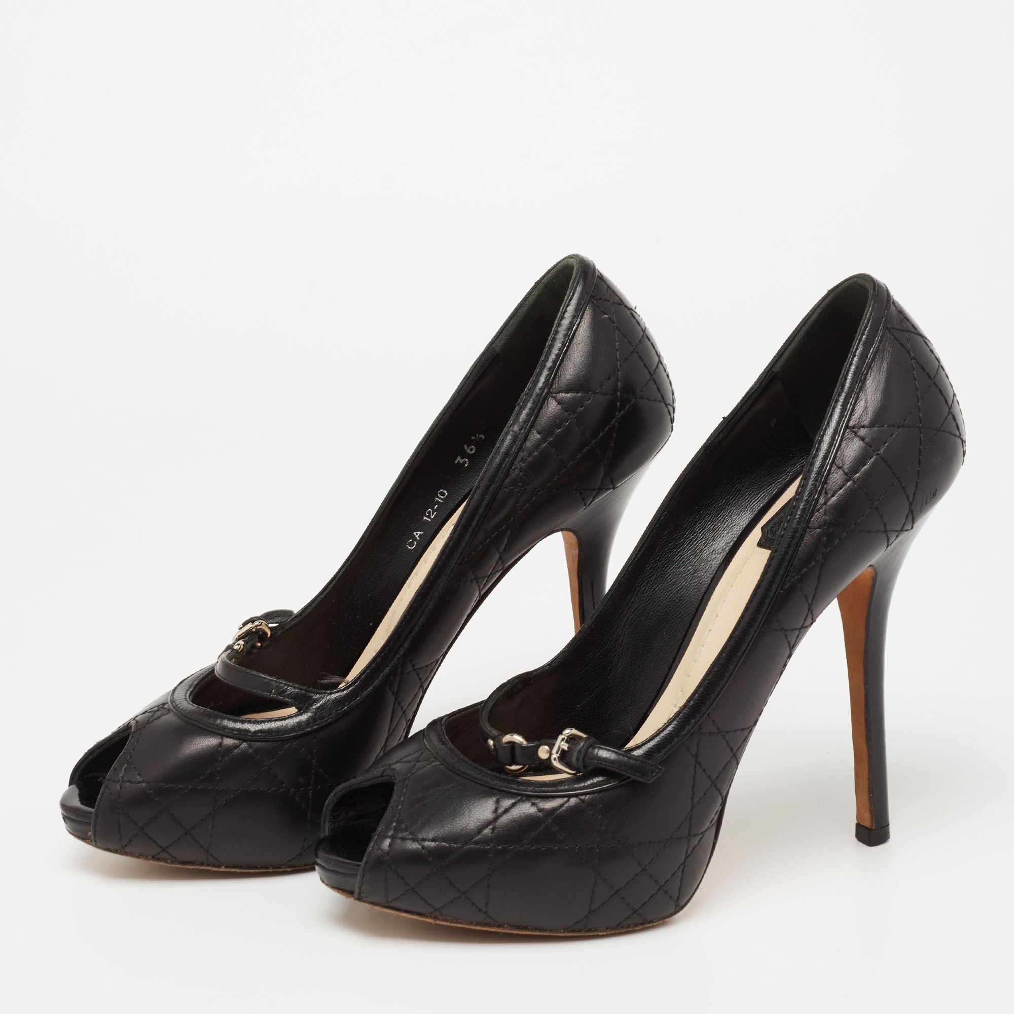 Dior Black Cannage Leather Peep Toe Pumps Size
Dior Black Cannage Leather Peep Toe Pumps Size