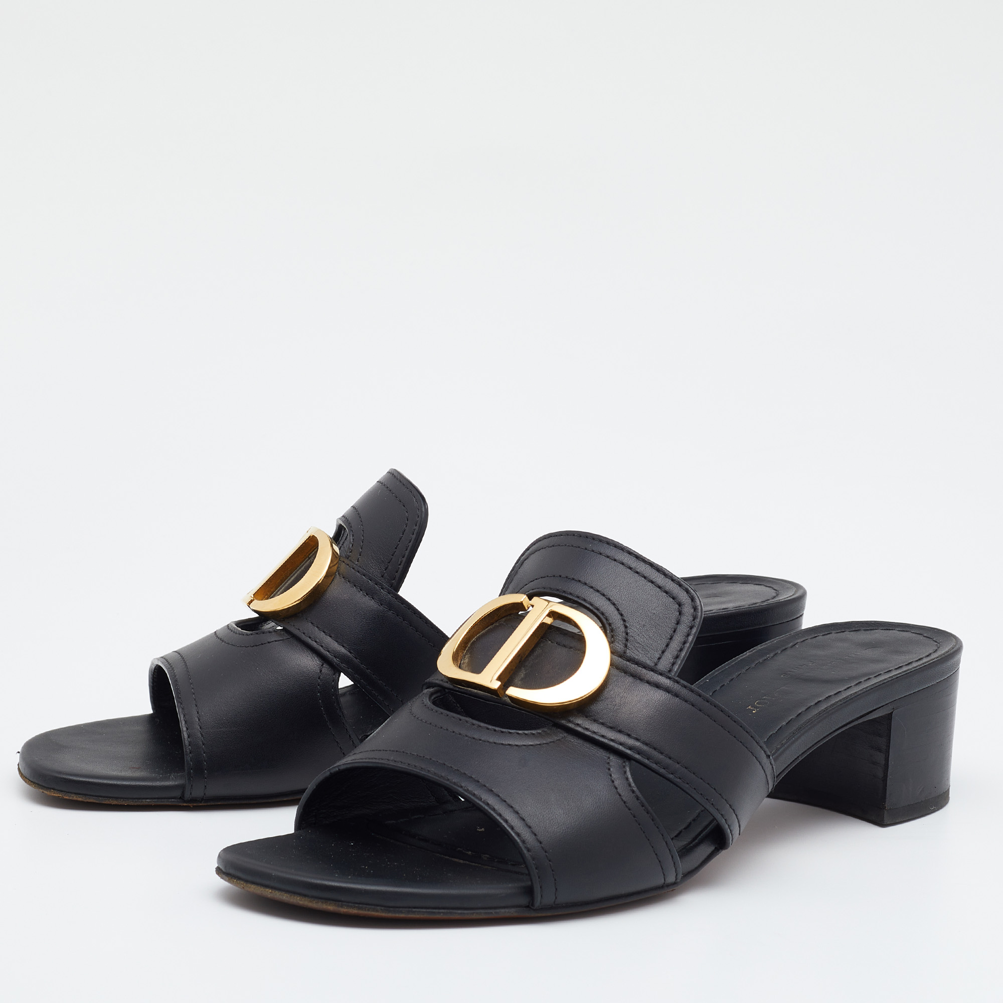 

Dior Black Leather CD Logo Montaigne Block Heel Slide Sandals Size