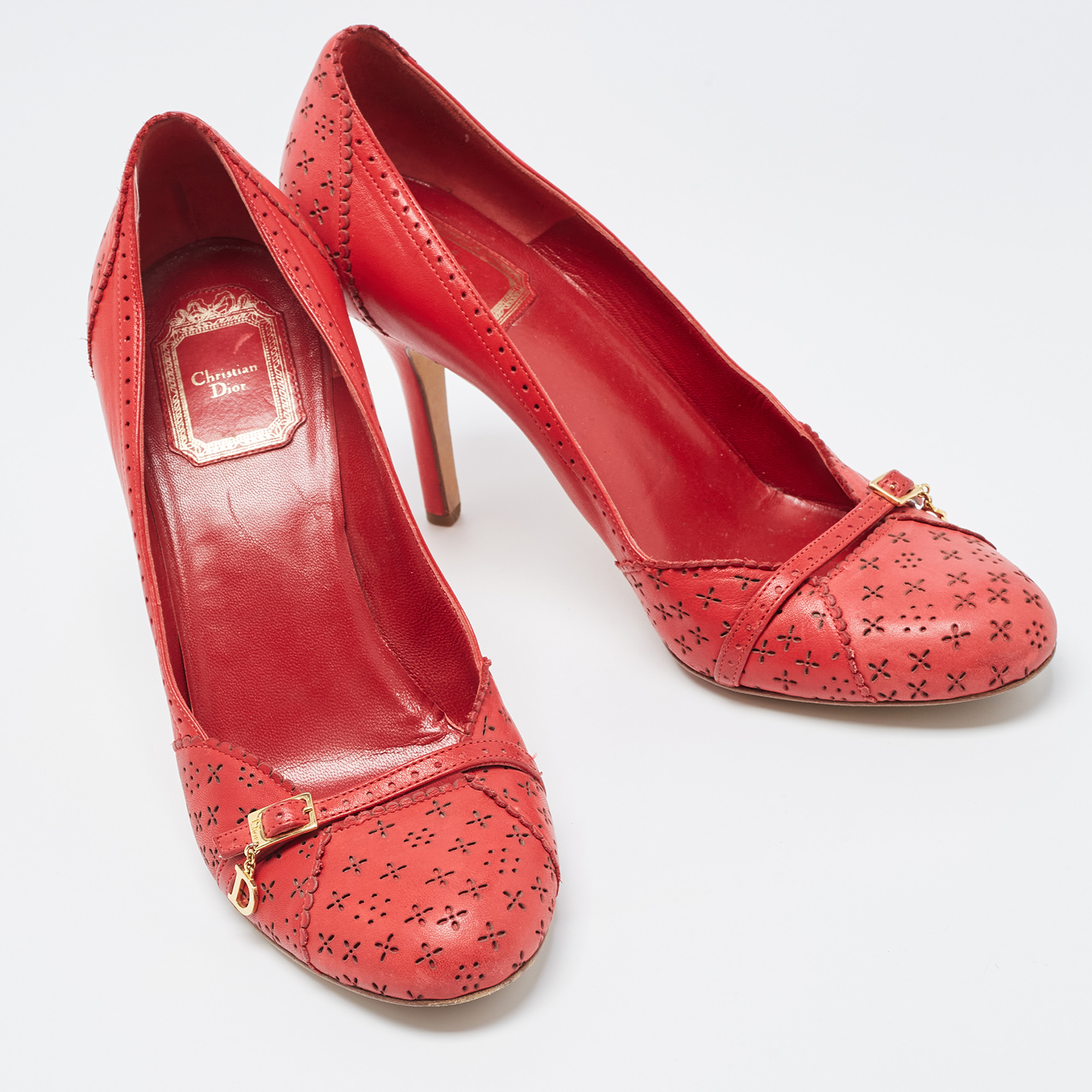 Dior Red Leather Round Toe Pumps Size 39