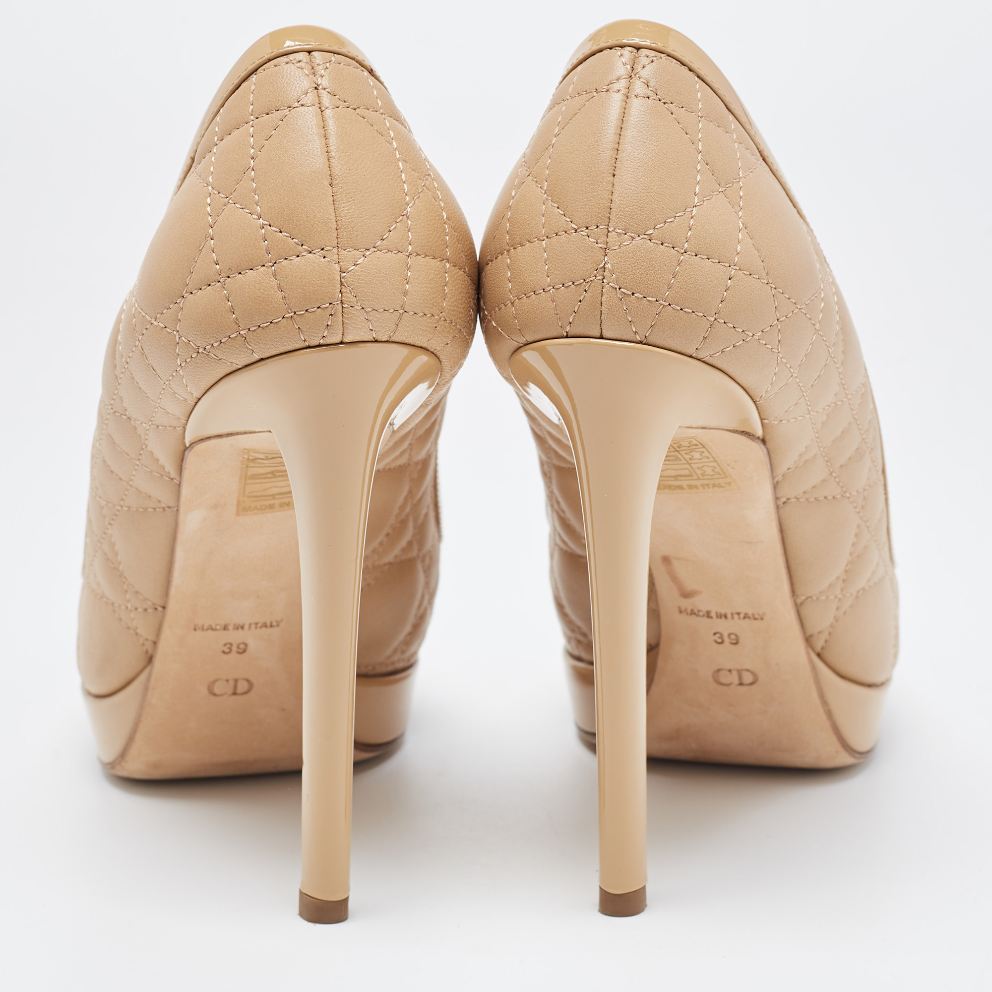Dior Beige Quilted Leather And Patent Pumps Size 39