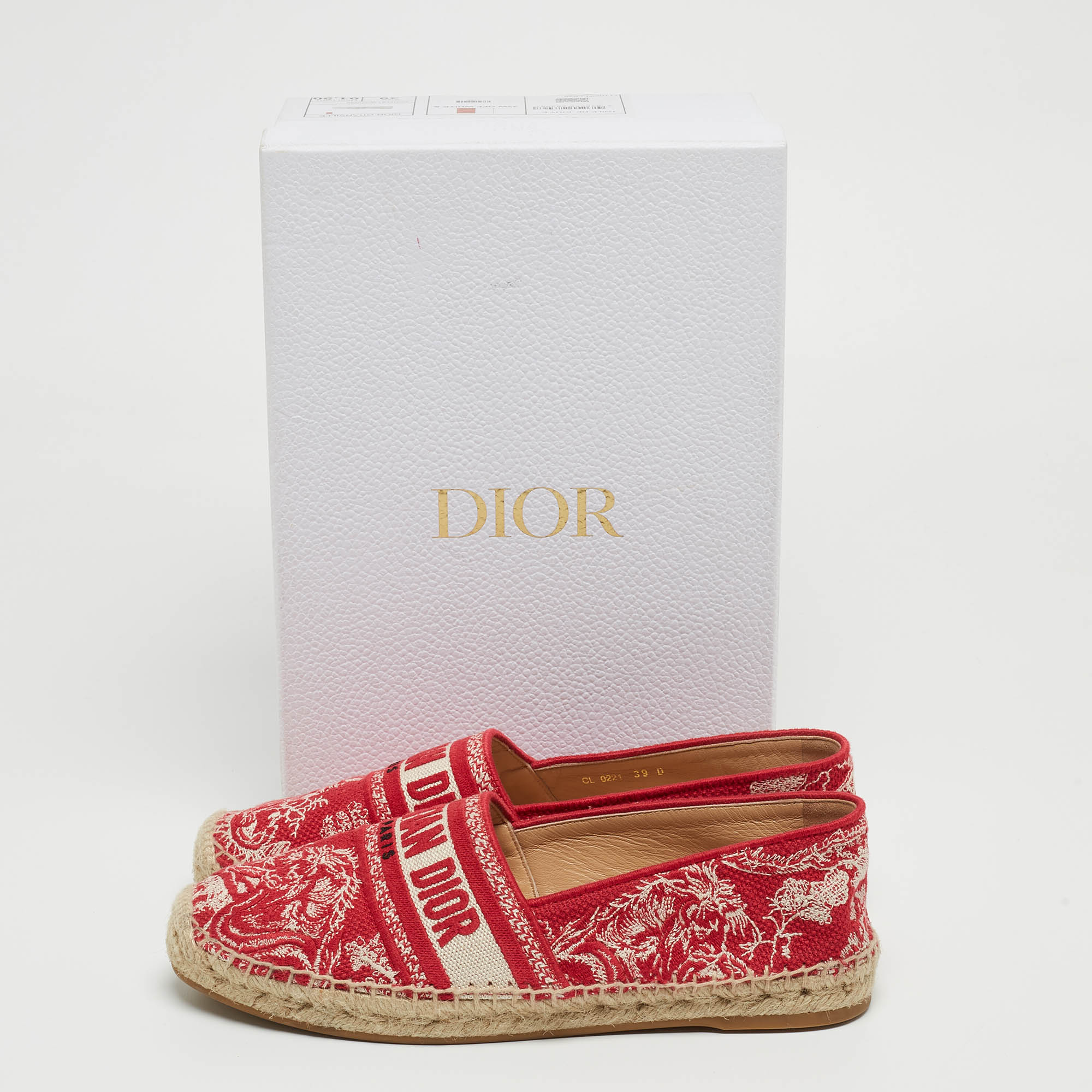 Dior White/Red Floral Embroidered Canvas Granville Espadrille Flats Size 39