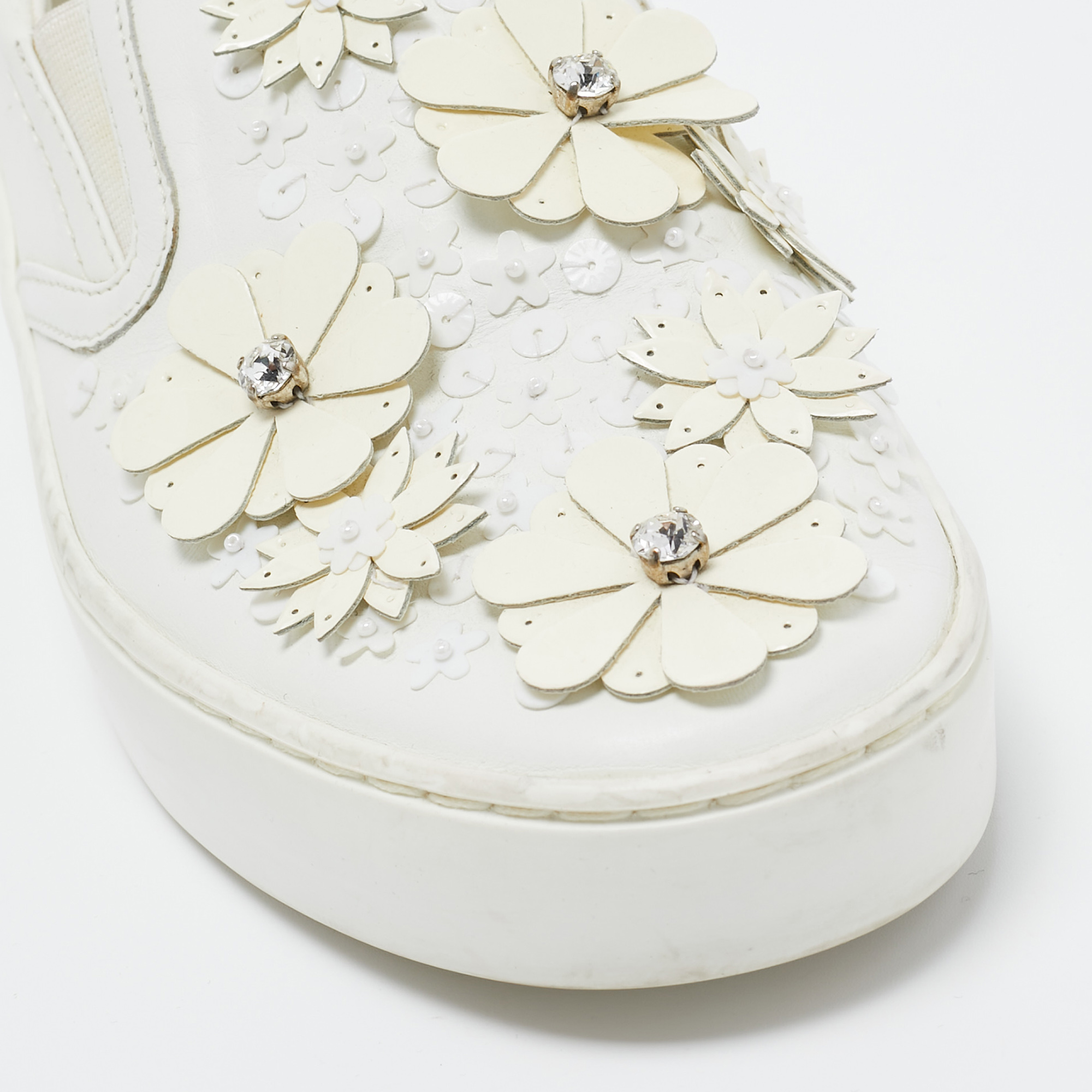 Dior White Leather Daisy Flower Embellished Slip On Sneakers Size 37.5