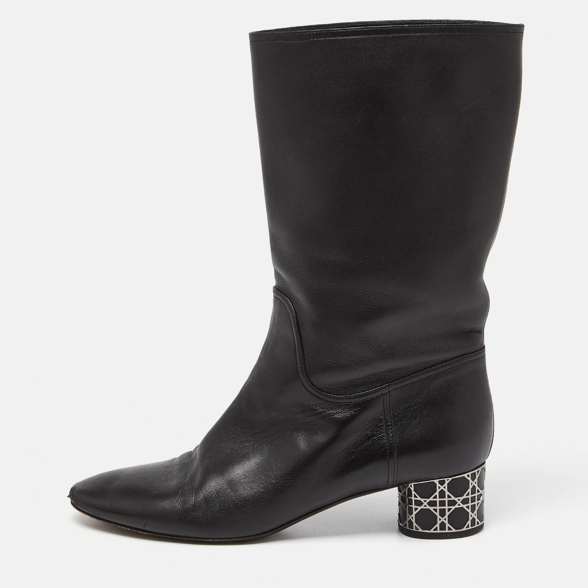 Dior black leather ankle length boots size 40