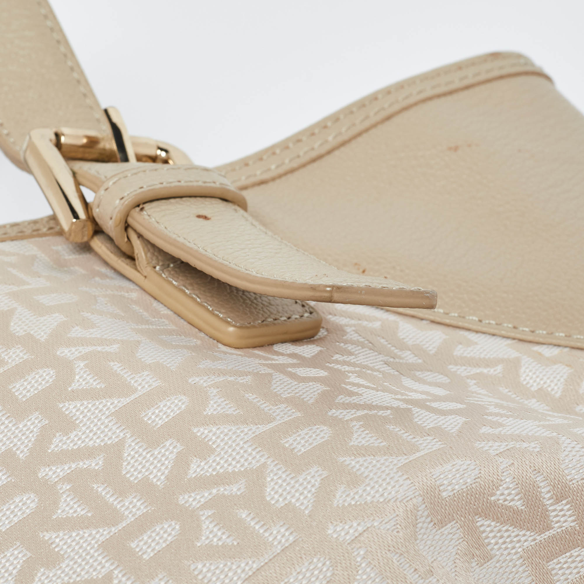 Dkny Cream/Beige Monogram Canvas And Leather Zip Tote