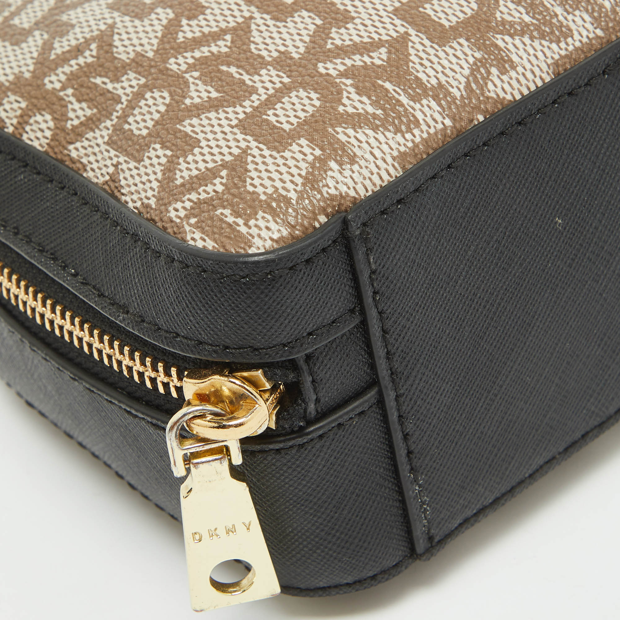 Dkny Black/Beige Monogram Coated Canvas And Leather Zip Top Handle Bag