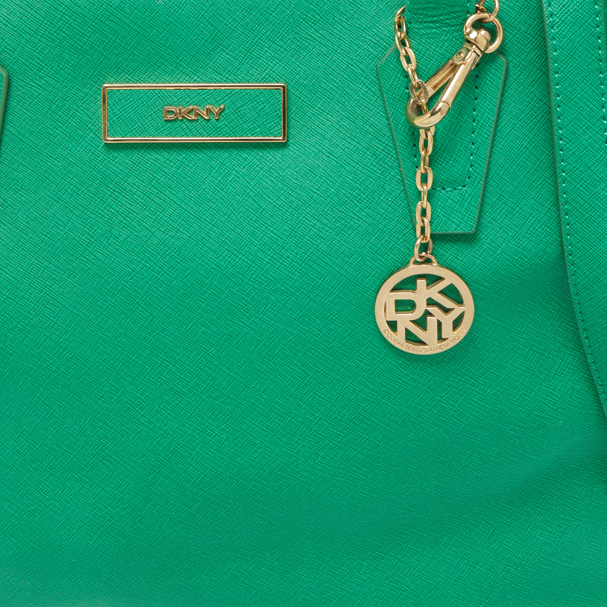 Dkny Green Leather Top Zip  Tote