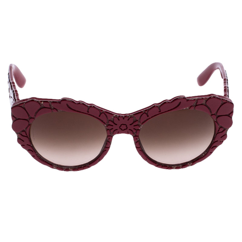 Dolce & Gabbana Red/Brown Gradient DG4267 Mama's Brocade Cat Eye Sunglasses
Dolce & Gabbana Red/Brown Gradient DG4267 Mama's Brocade Cat Eye Sunglasses