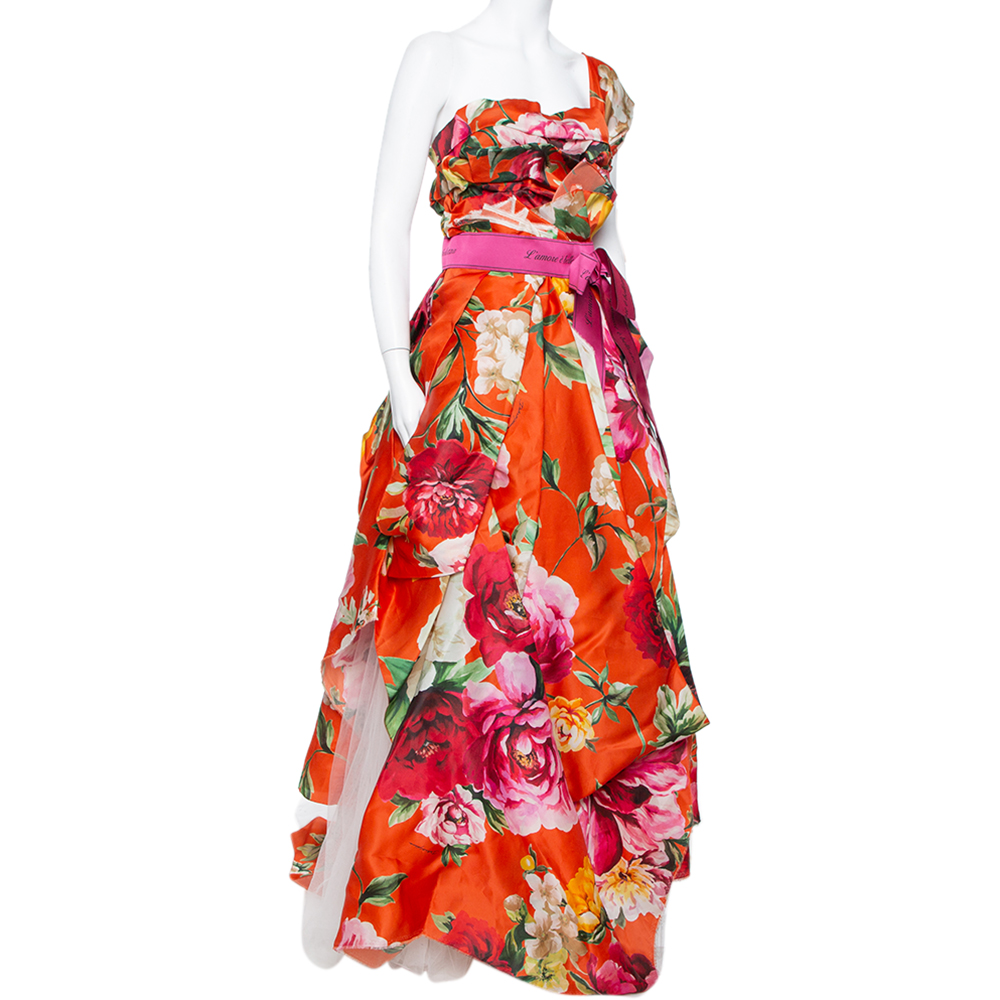 Dolce & Gabbana Red Floral Print Silk One Shoulder Gown
Dolce & Gabbana Red Floral Print Silk One Shoulder Gown