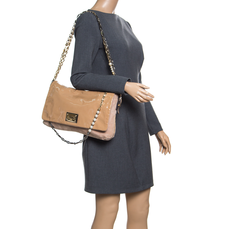 Dolce and Gabbana Beige Suede and Patent Leather Miss Charles Shoulder Bag
Dolce and Gabbana Beige Suede and Patent Leather Miss Charles Shoulder Bag