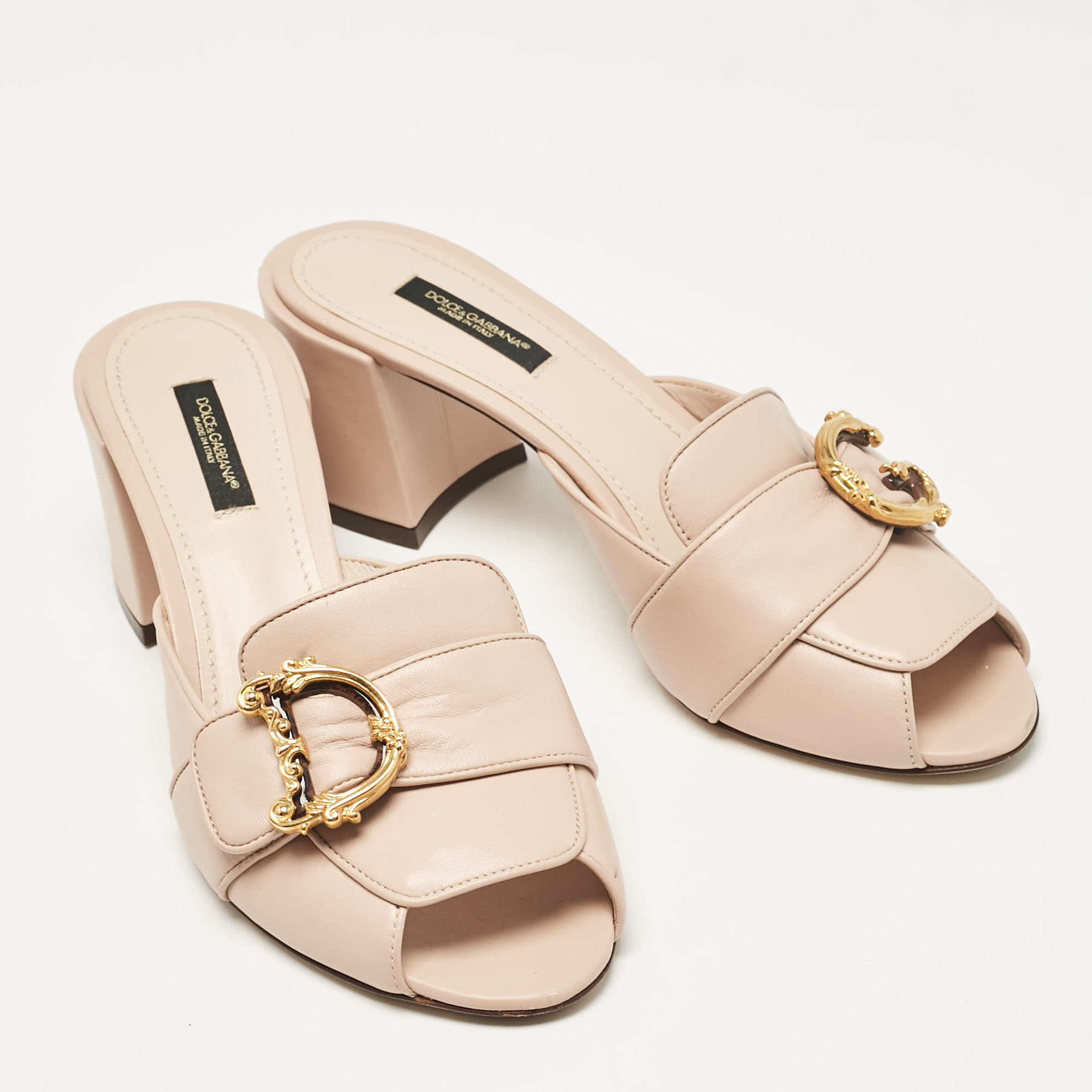 Dolce & Gabbana Beige Leather Slide Sandals Size 40