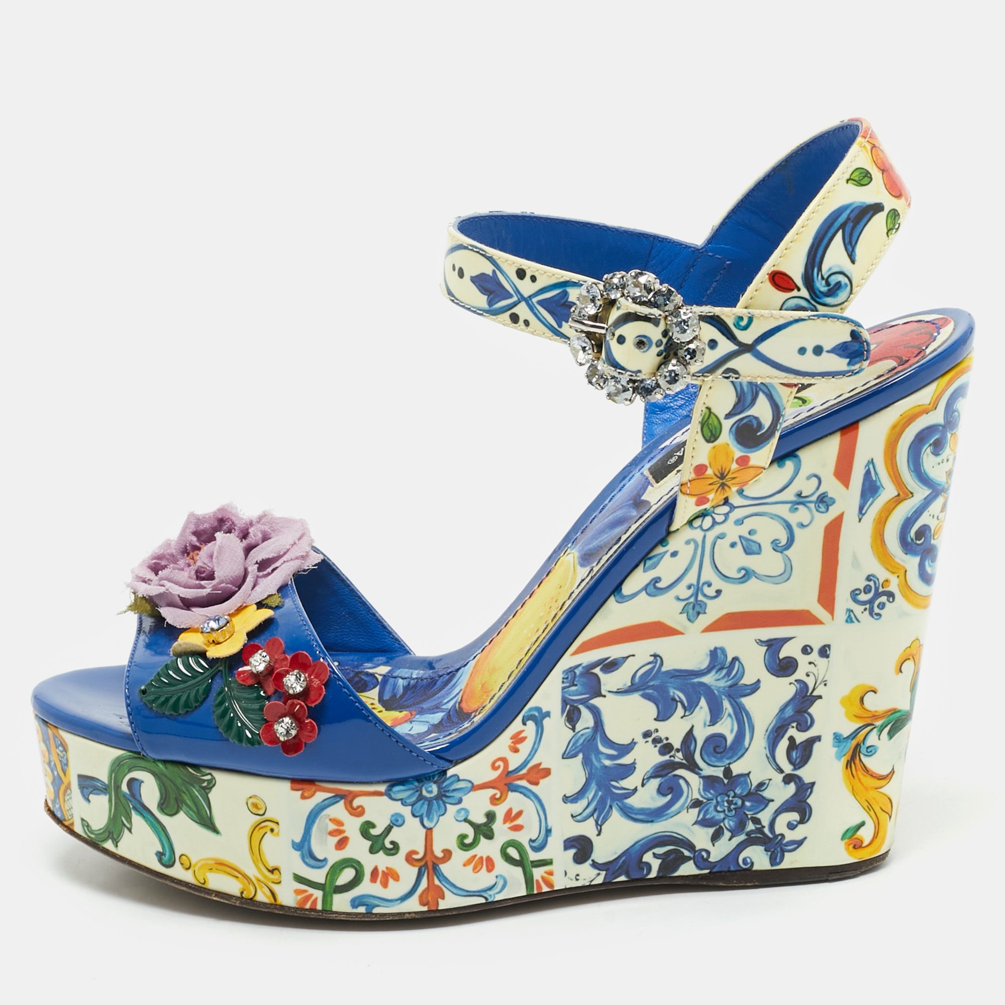 Dolce & Gabbana Multicolor Floral Patent Leather Wedge Platform Ankle Strap Sandals Size
Dolce & Gabbana Multicolor Floral Patent Leather Wedge Platform Ankle Strap Sandals Size