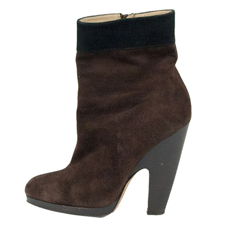 Image of Dolce & Gabbana Brown Suede Ankle Boots Size