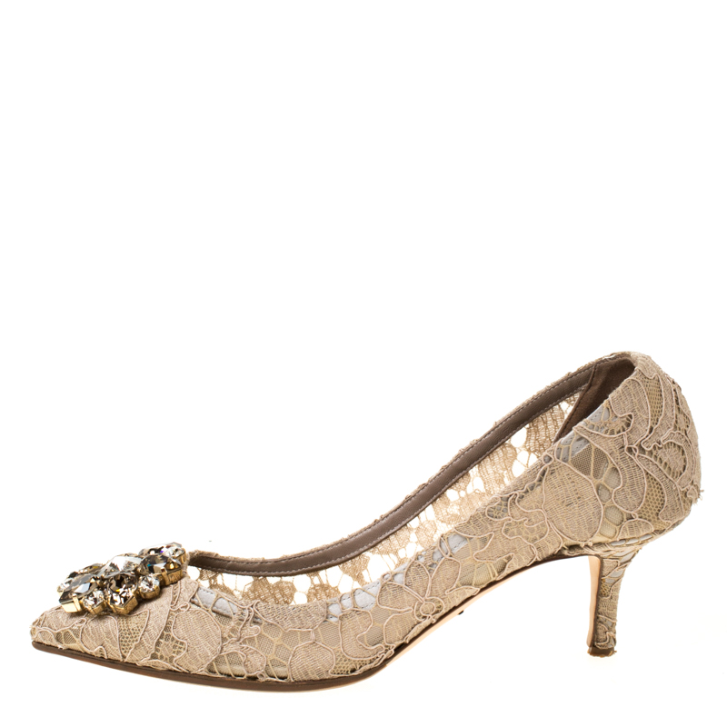 Dolce & Gabbana Beige Crystal Embellished Lace Bellucci Pointed Toe Pumps Size
Dolce & Gabbana Beige Crystal Embellished Lace Bellucci Pointed Toe Pumps Size