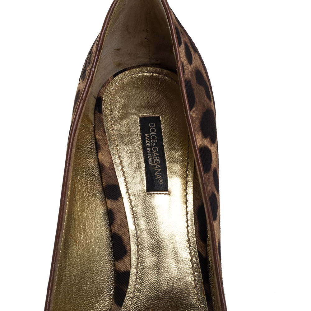 Dolce & Gabbana Beige Animal Print Canvas And Leather Pumps Size 39.5