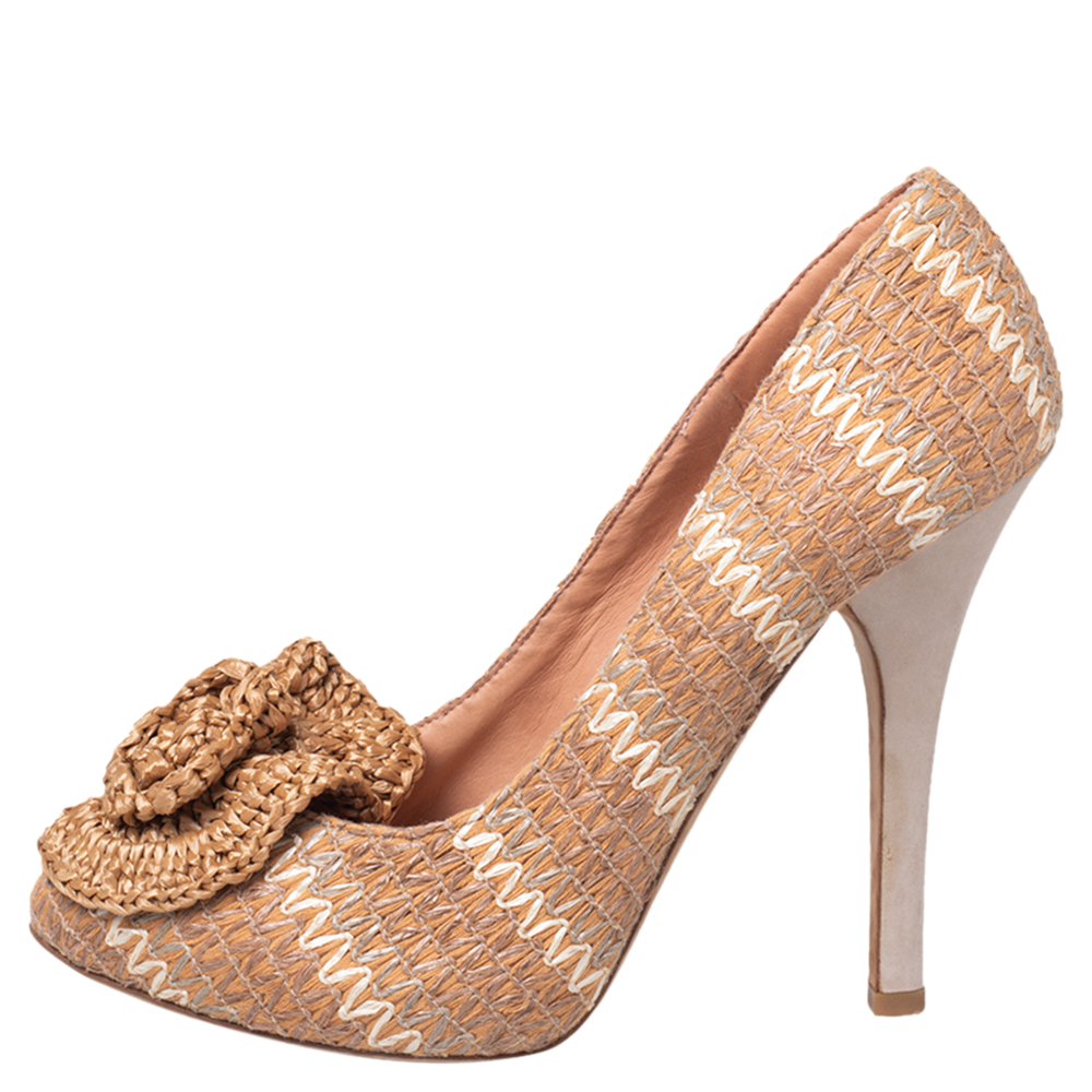 Dolce & Gabbana Beige Raffia And Fabric Flower Pumps Size 39