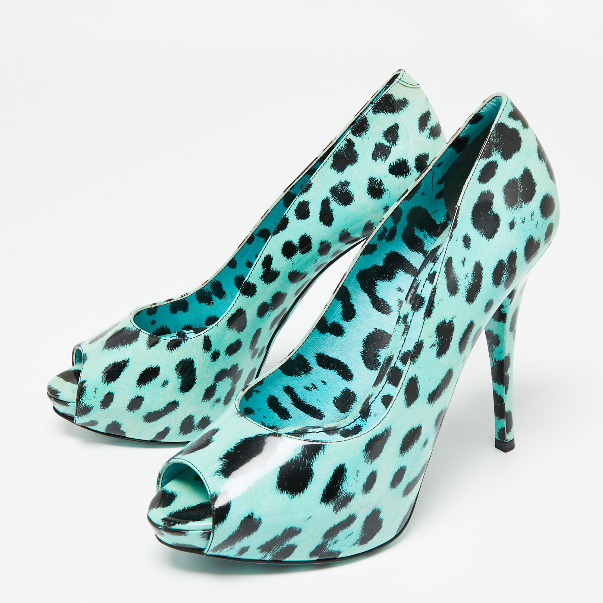 Dolce & Gabbana Blue Leopard Print Patent Leather Peep Toe Platform Pumps Size
Dolce & Gabbana Blue Leopard Print Patent Leather Peep Toe Platform Pumps Size