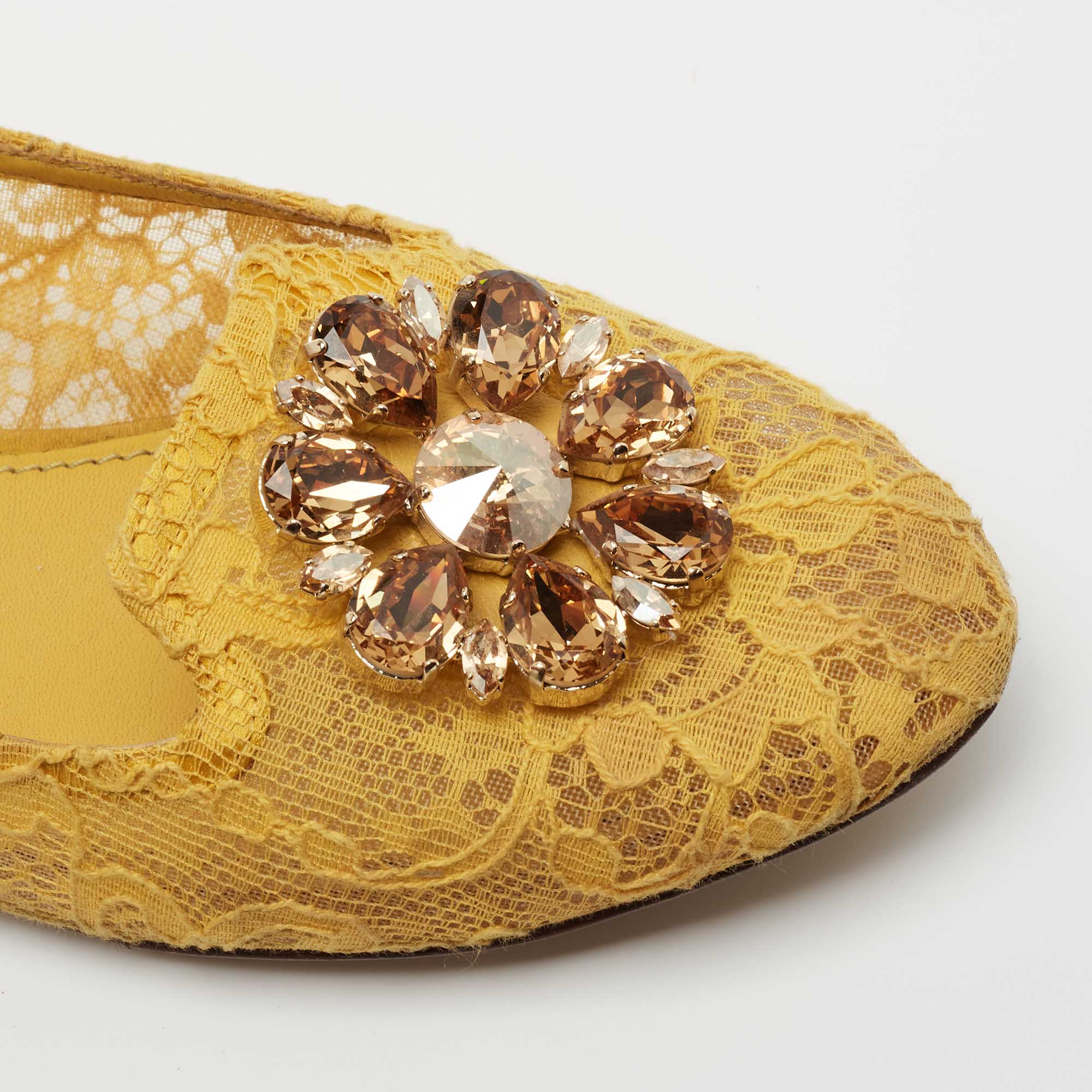 Dolce & Gabbana Yellow Lace Crystal Embellished Taormina Ballet Flats Size 40