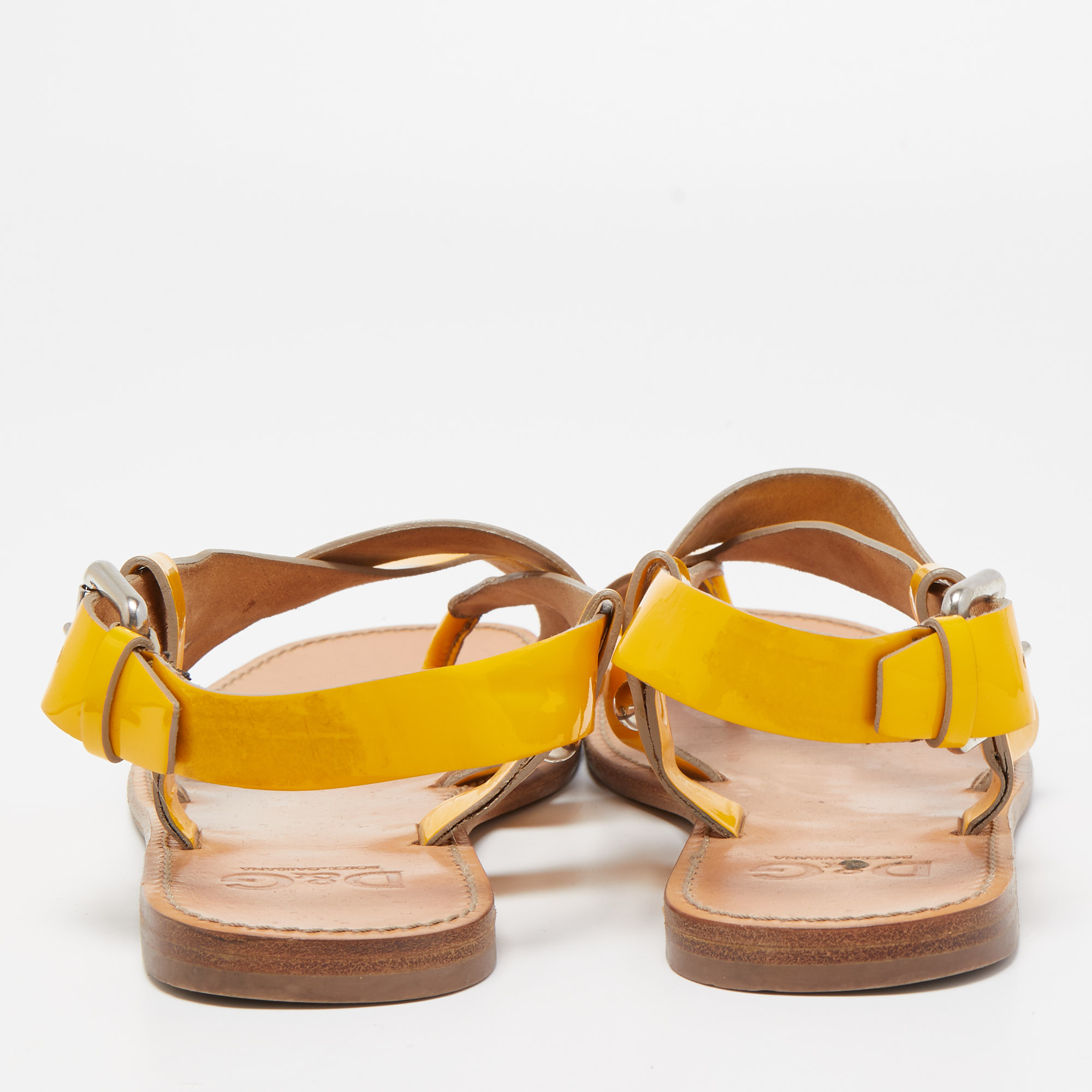 Dolce & Gabbana Yellow Patent Leather Toe Ring Flat Sandals Size 39
