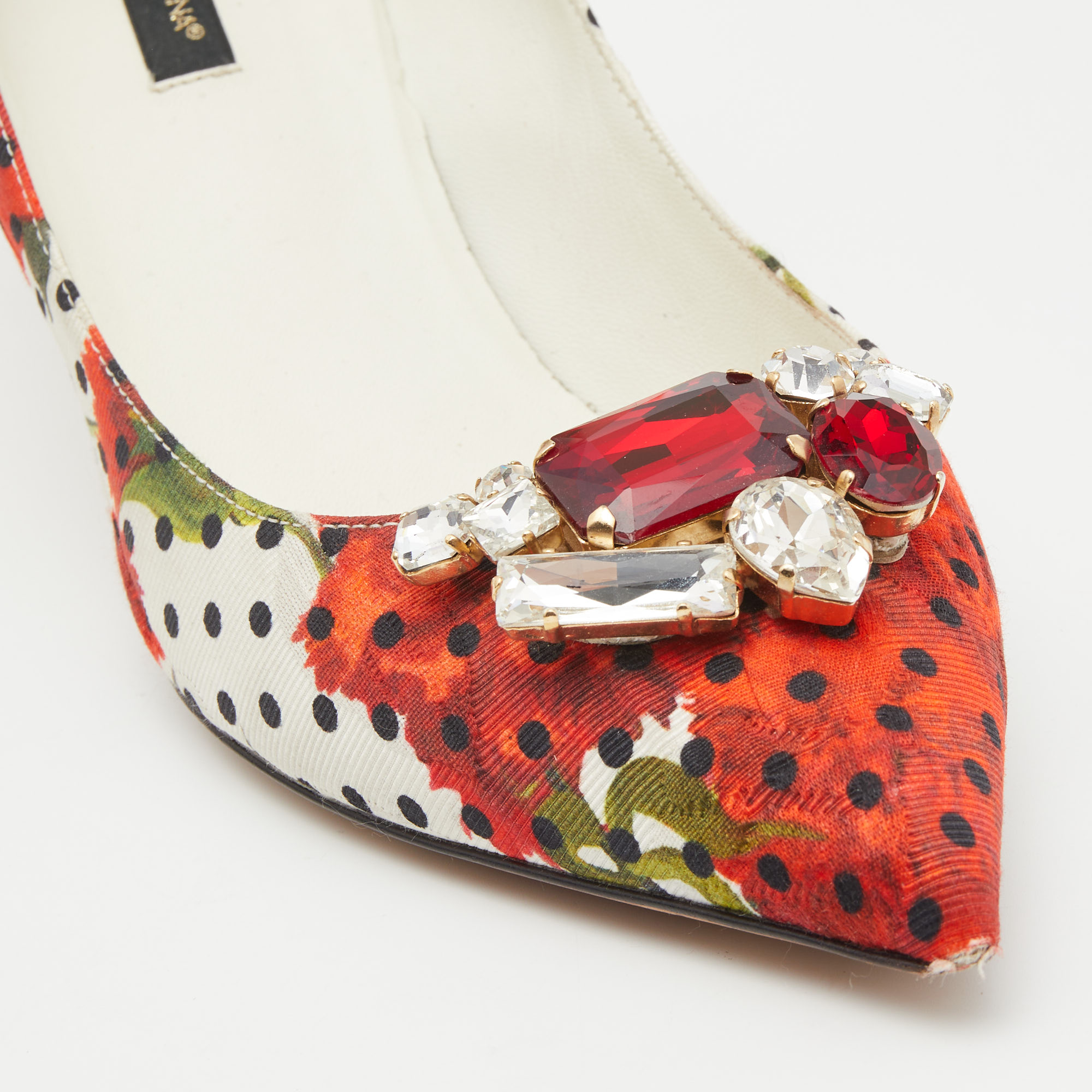 Dolce & Gabbana Multicolor Floral Fabric Embellished Crystal Embellished Pointed Toe Pumps Size 39