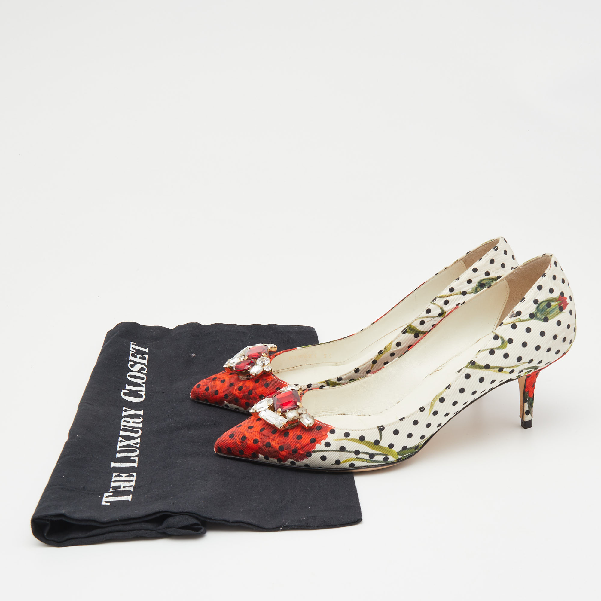 Dolce & Gabbana Multicolor Floral Fabric Embellished Crystal Embellished Pointed Toe Pumps Size 39