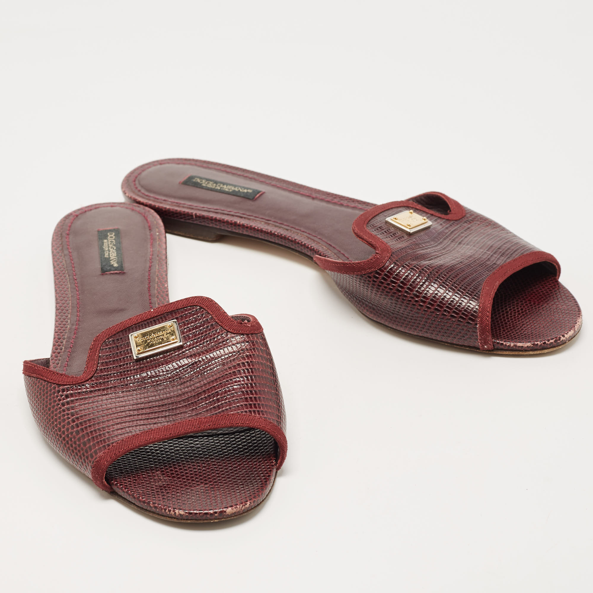 Dolce & Gabbana Burgundy Lizard Embossed Leather Flat Slides Size 40