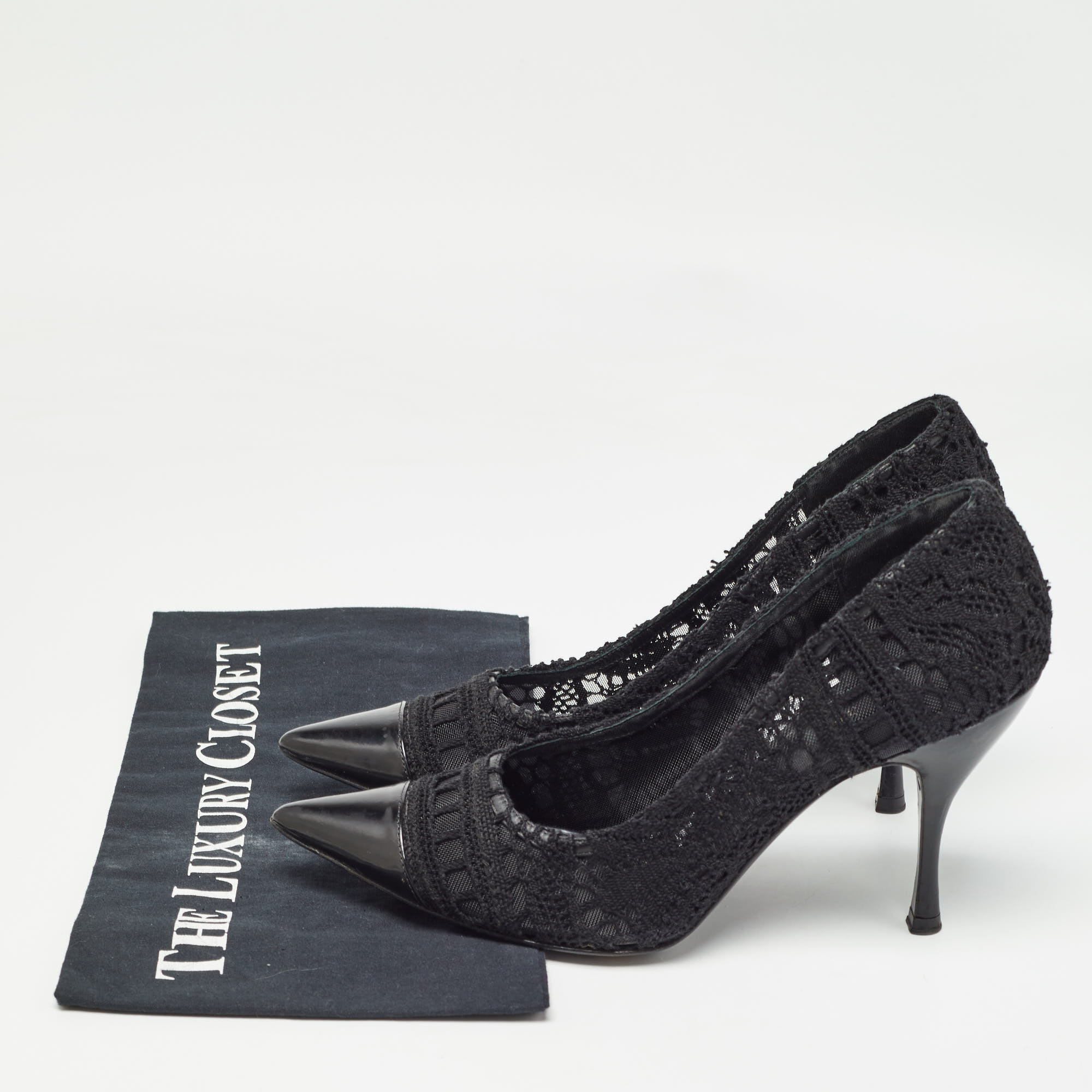 Dolce & Gabbana Black Lace And Leather Crochet Pointed Toe Pumps Size 39