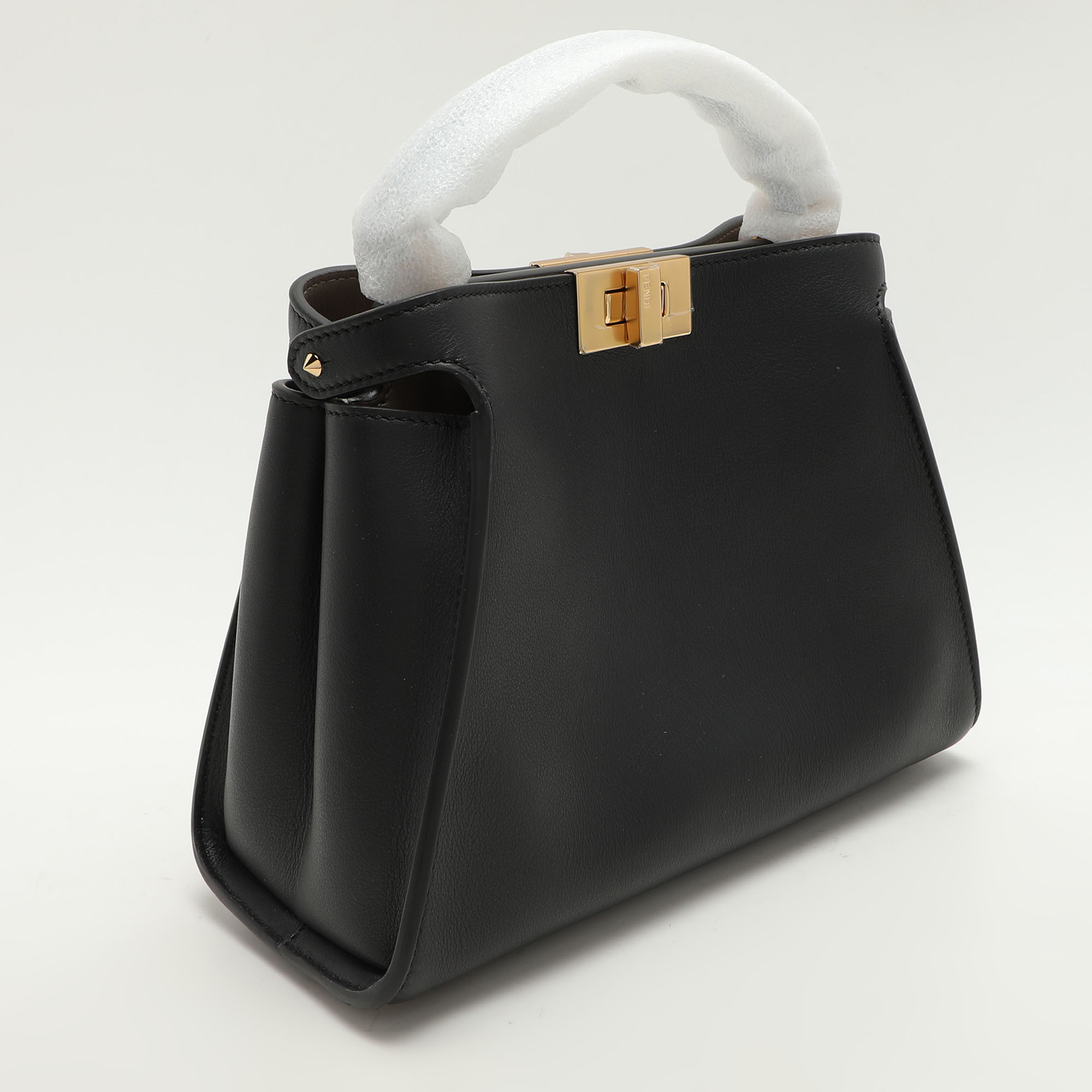 Fendi Black Leather Peekaboo Iconic Essentially Top Handle Bag