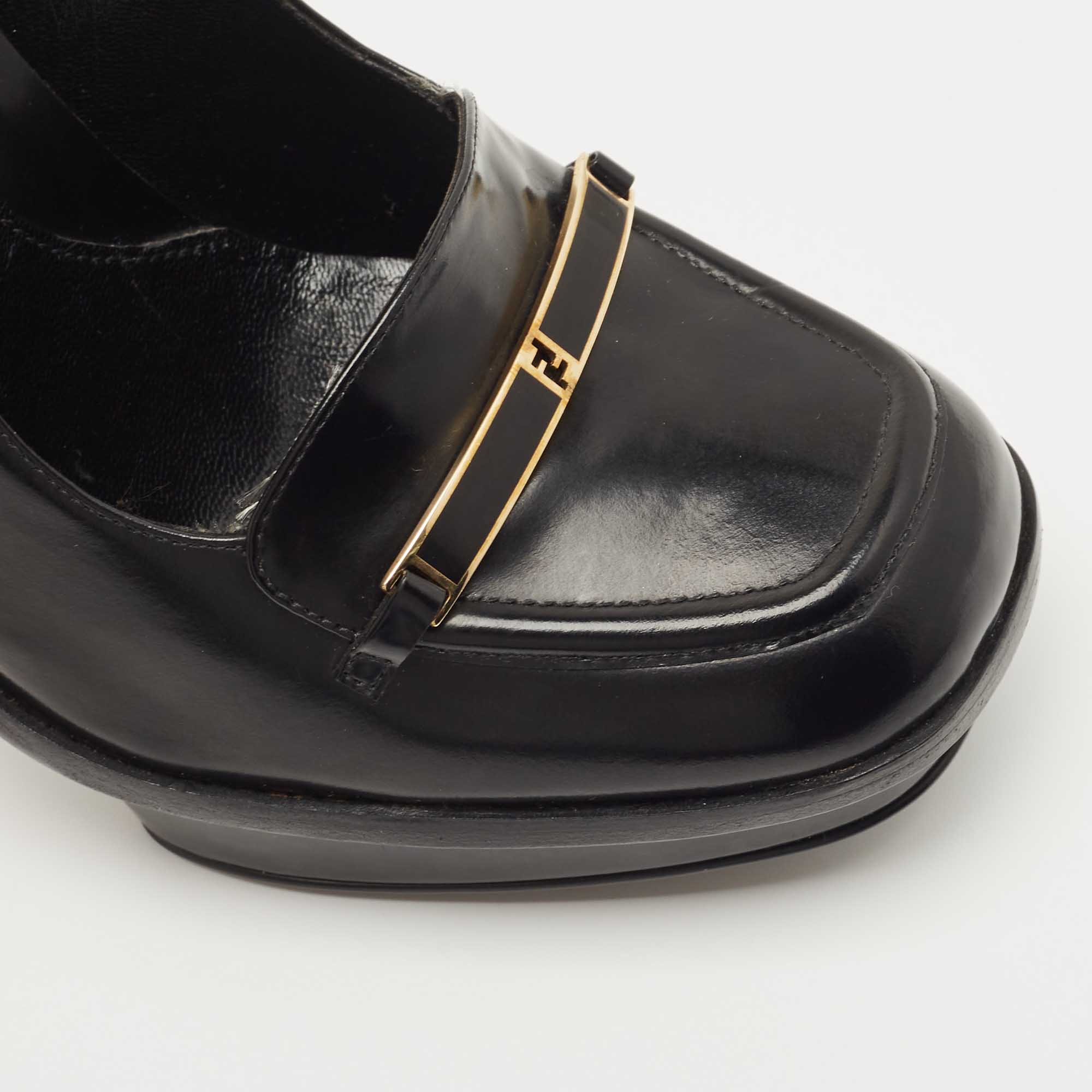 Fendi Black Leather Logo Loafer Pumps Size 38.5