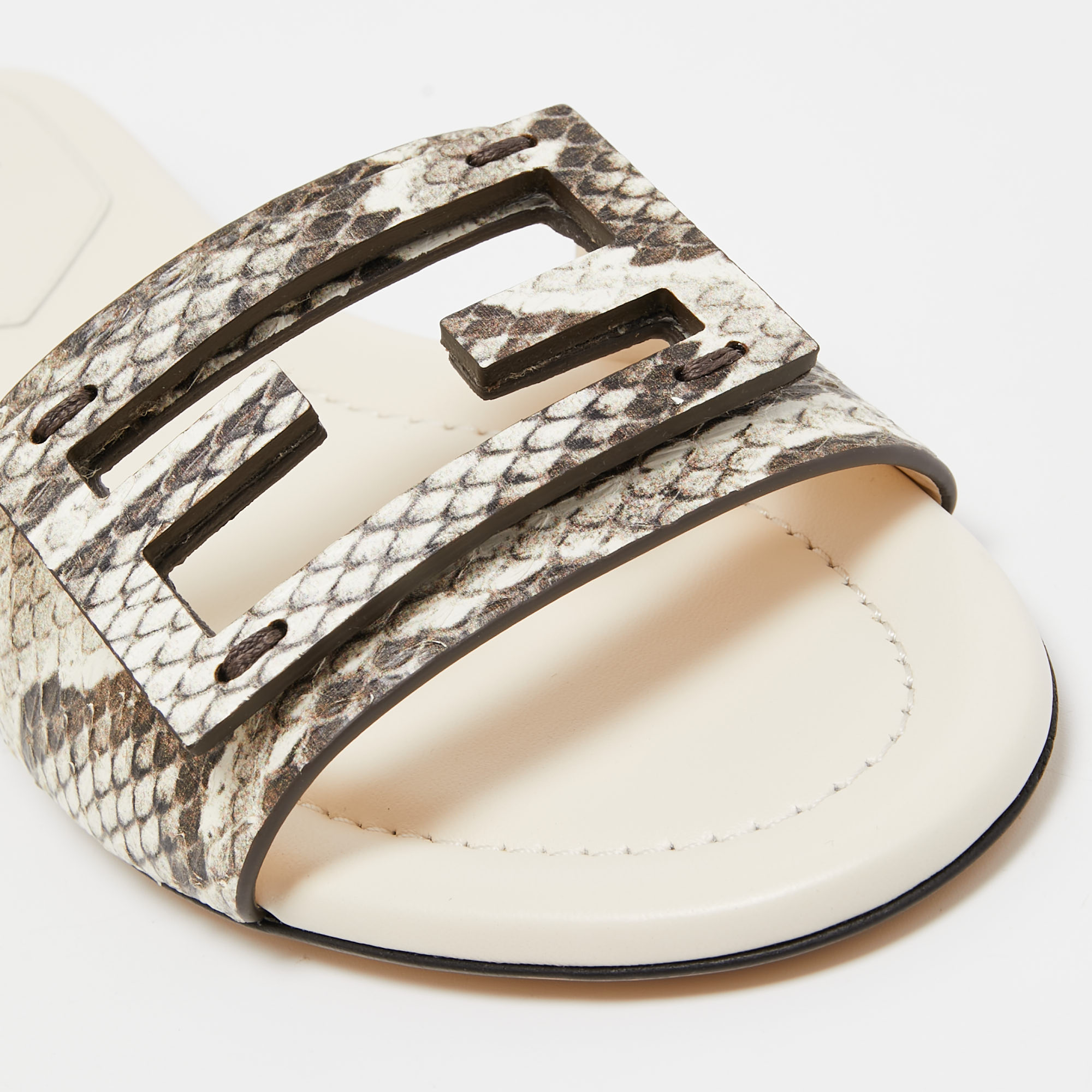 Fendi Beige/Cream Python Embossed Leather Baguette Flat Slides Size 35