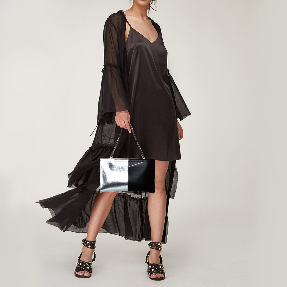 Fendi Bicolor Leather Clutch, Metallic
Fendi Bicolor Leather Clutch, Metallic