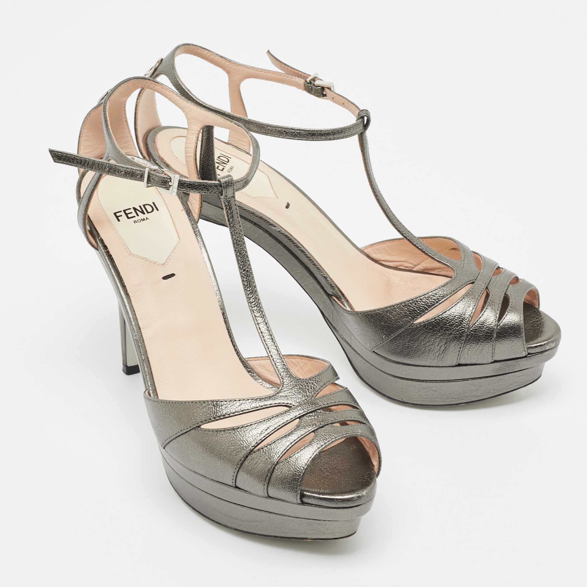 Fendi Metallic Grey Leather Platform T-Strap Sandals Size 36