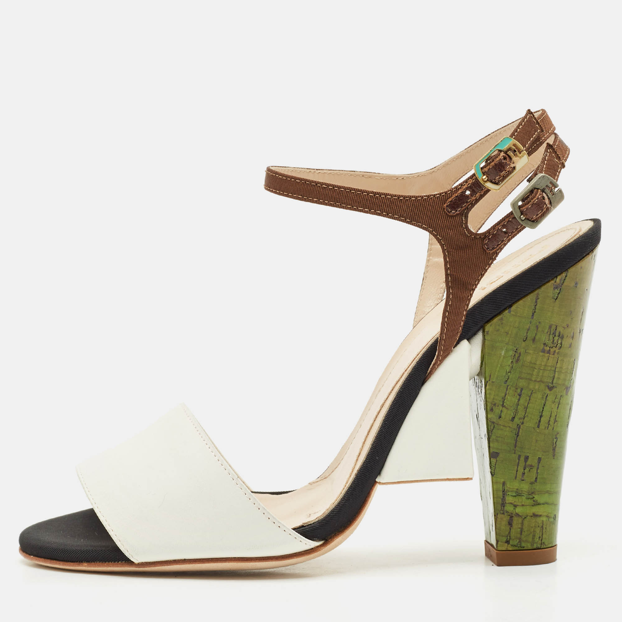 Fendi Multicolor Fabric and Leather Fantasia Ankle Strap Sandals Size
Fendi Multicolor Fabric and Leather Fantasia Ankle Strap Sandals Size