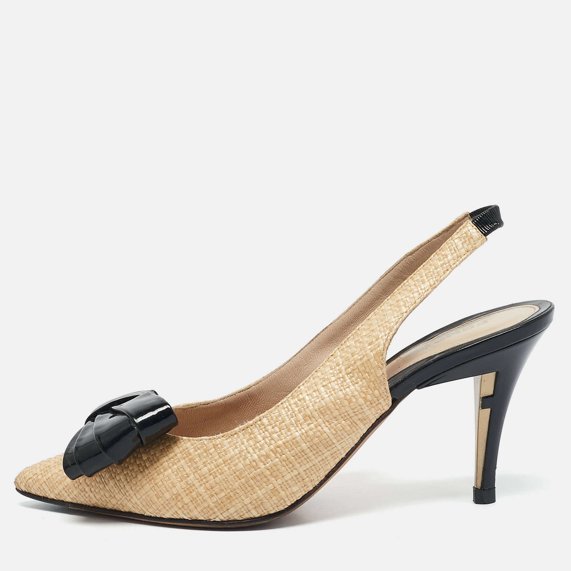 Fendi Beige/Black Woven Raffia and Patent Leather Bow Slingback Pumps Size
Fendi Beige/Black Woven Raffia and Patent Leather Bow Slingback Pumps Size