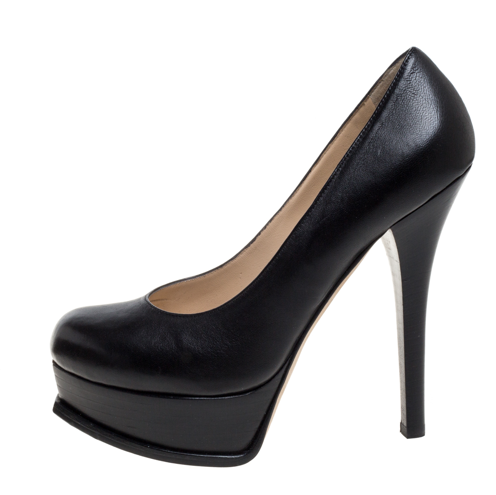 Fendi Black Leather Fendista Platform Pumps Size 
Fendi Black Leather Fendista Platform Pumps Size