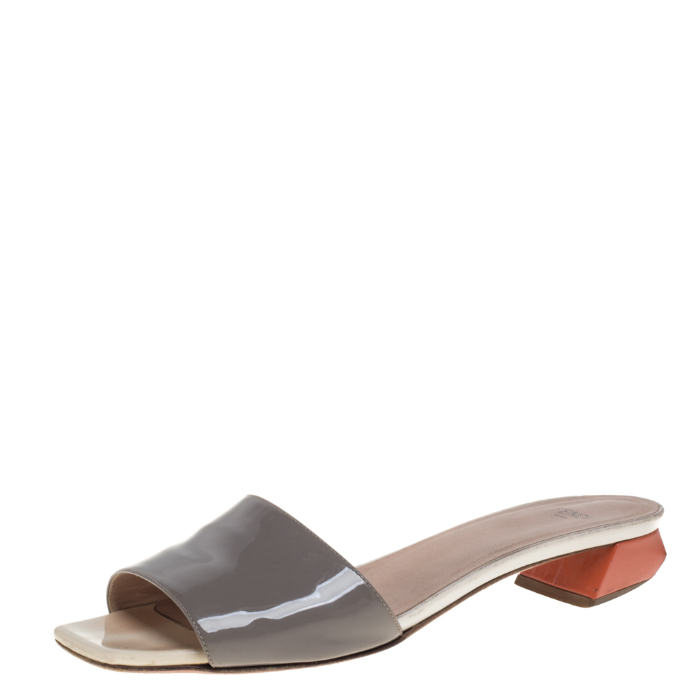 Fendi Grey Patent Leather Open Toe Flat Slides Size 39