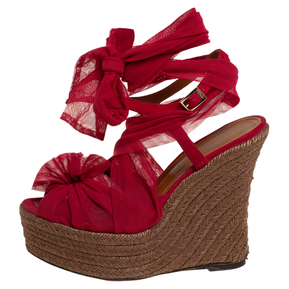 Fendi Burgundy Tulle Wedge Ankle Wrap Platform Espadrille Sandals Size
Fendi Burgundy Tulle Wedge Ankle Wrap Platform Espadrille Sandals Size