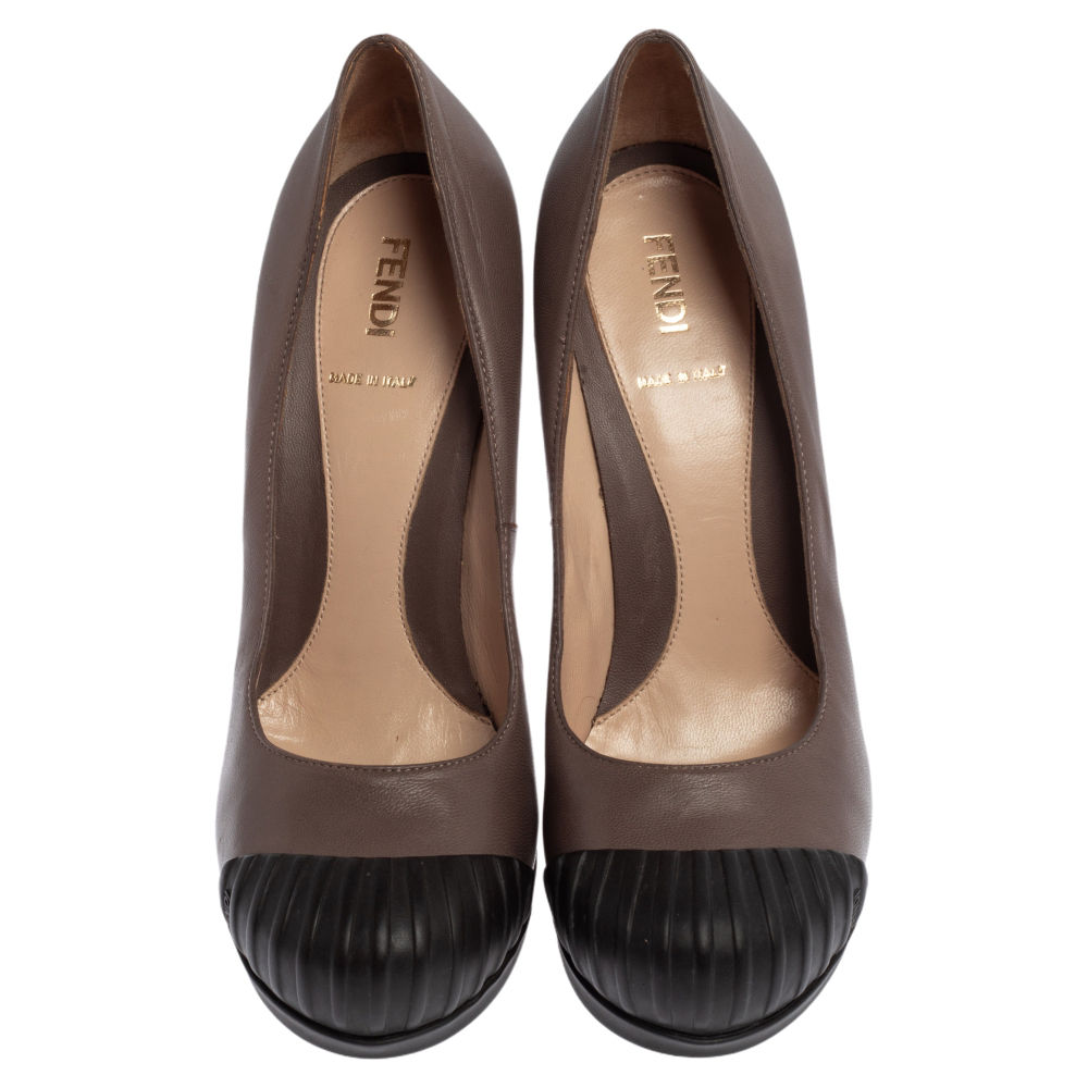 Fendi Brown Leather And Rubber Cap Toe Pumps Size 38.5