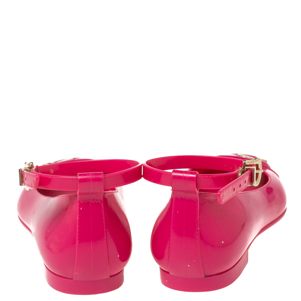 Fendi Pink Rubber Buckle Detail Peep-Toe Ballet Flats Size 37