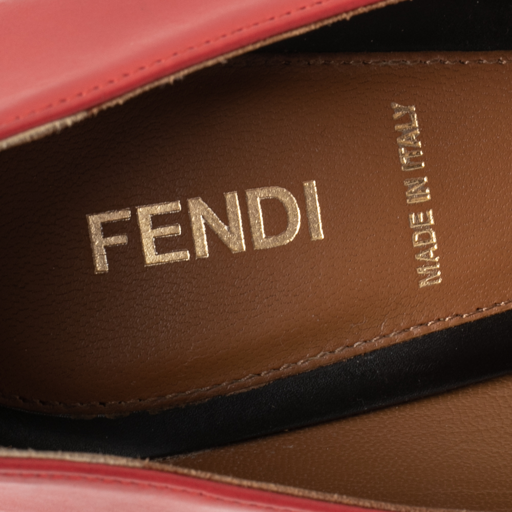 Fendi Red/Black Leather Cap Toe Studded Block Heel Pumps Size 38.5