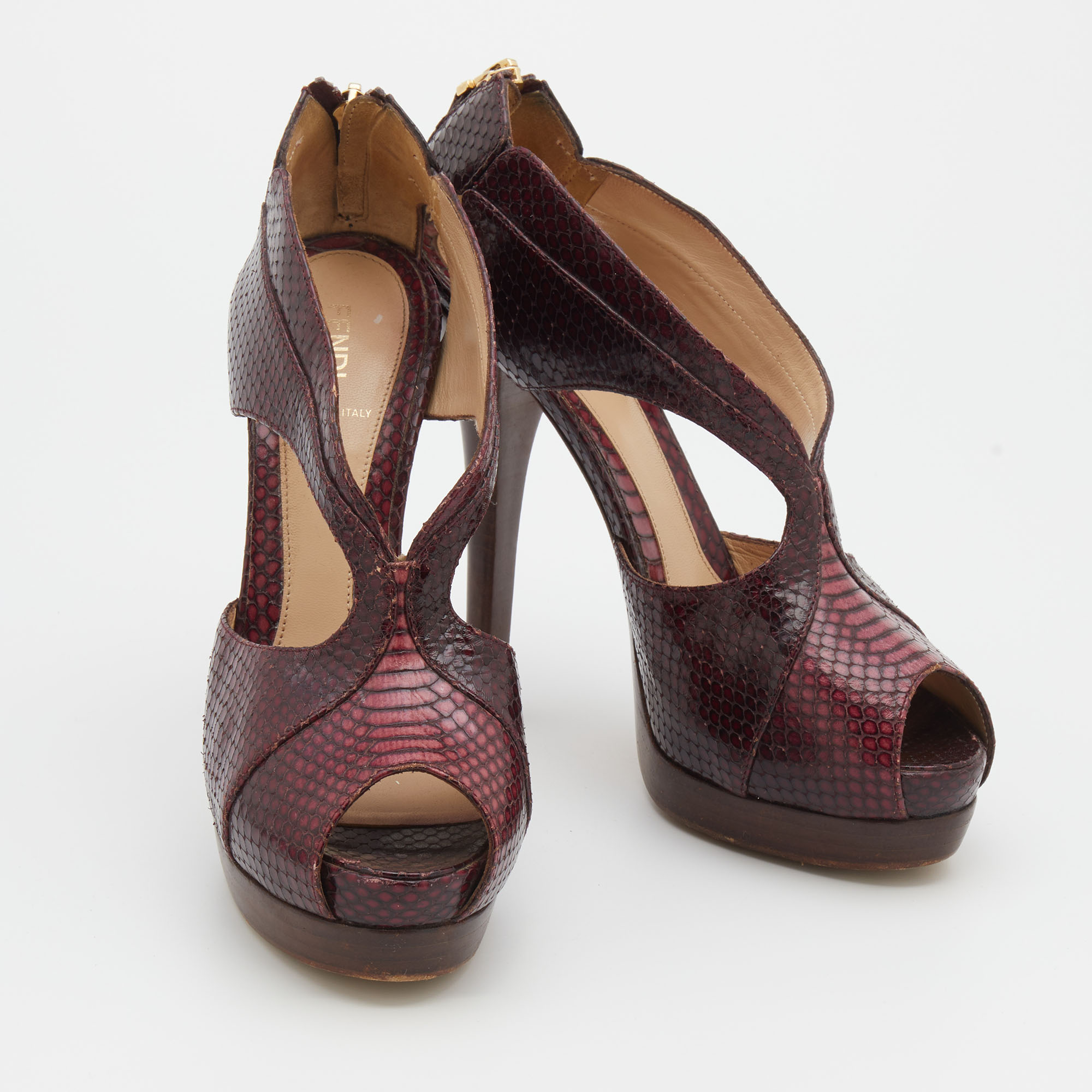Fendi Burgundy Python Embossed Leather Strappy Peep Toe Platform Sandals Size 40