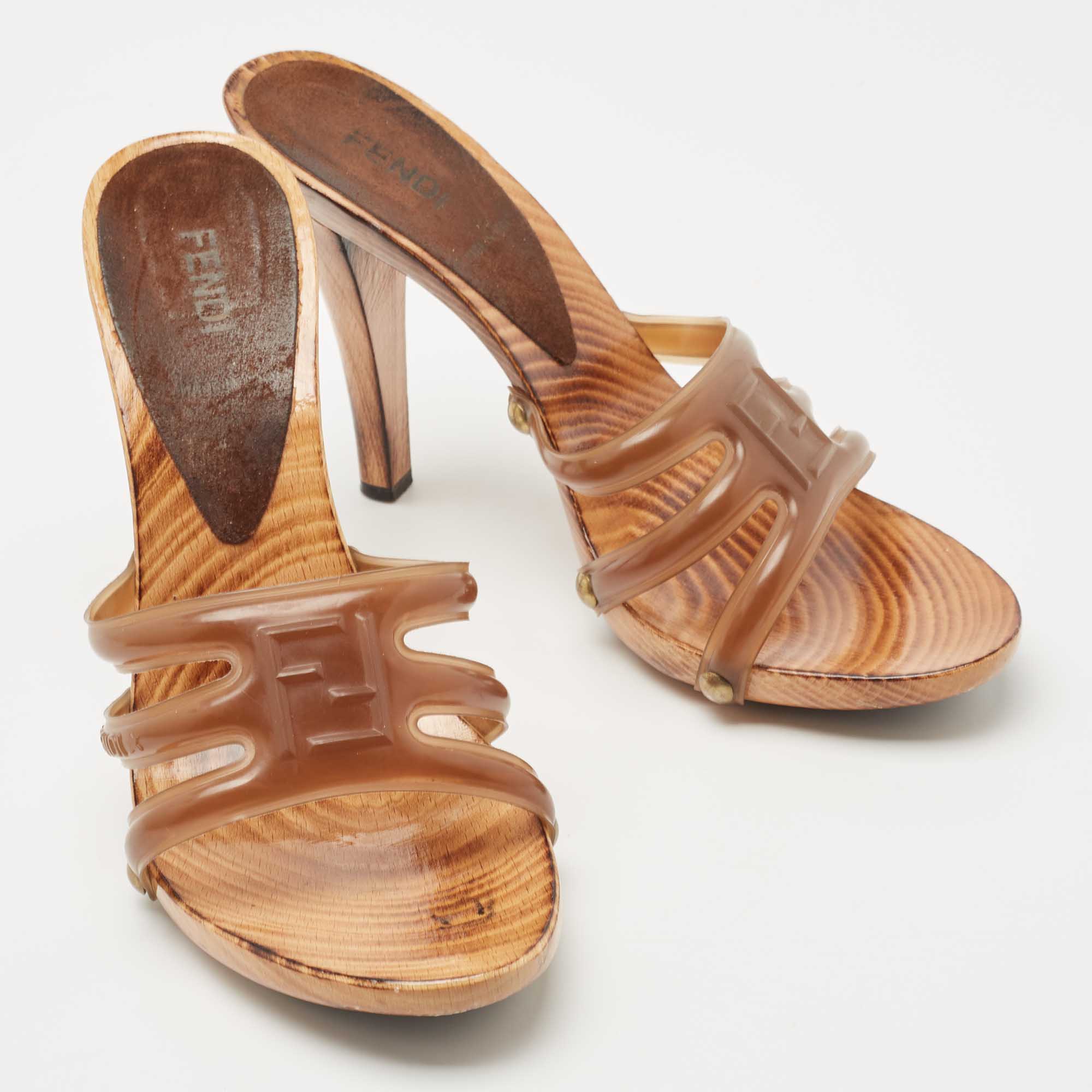 Fendi Brown Rubber Slide Sandals Size 39